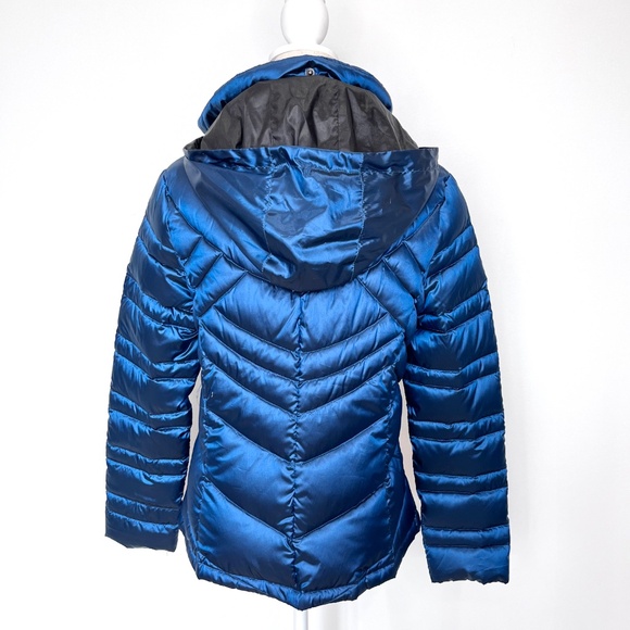 TravelSmith Blue Down Puffer Coat Packable Winter Jacket with Hood - Picture 9 of 10
